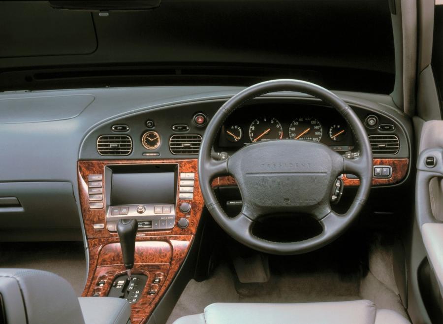  Nissan President 1990 года  (фото 5 из 5)